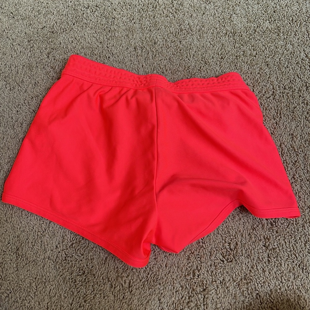 Running/exercise shorts - Picture 2 of 2
